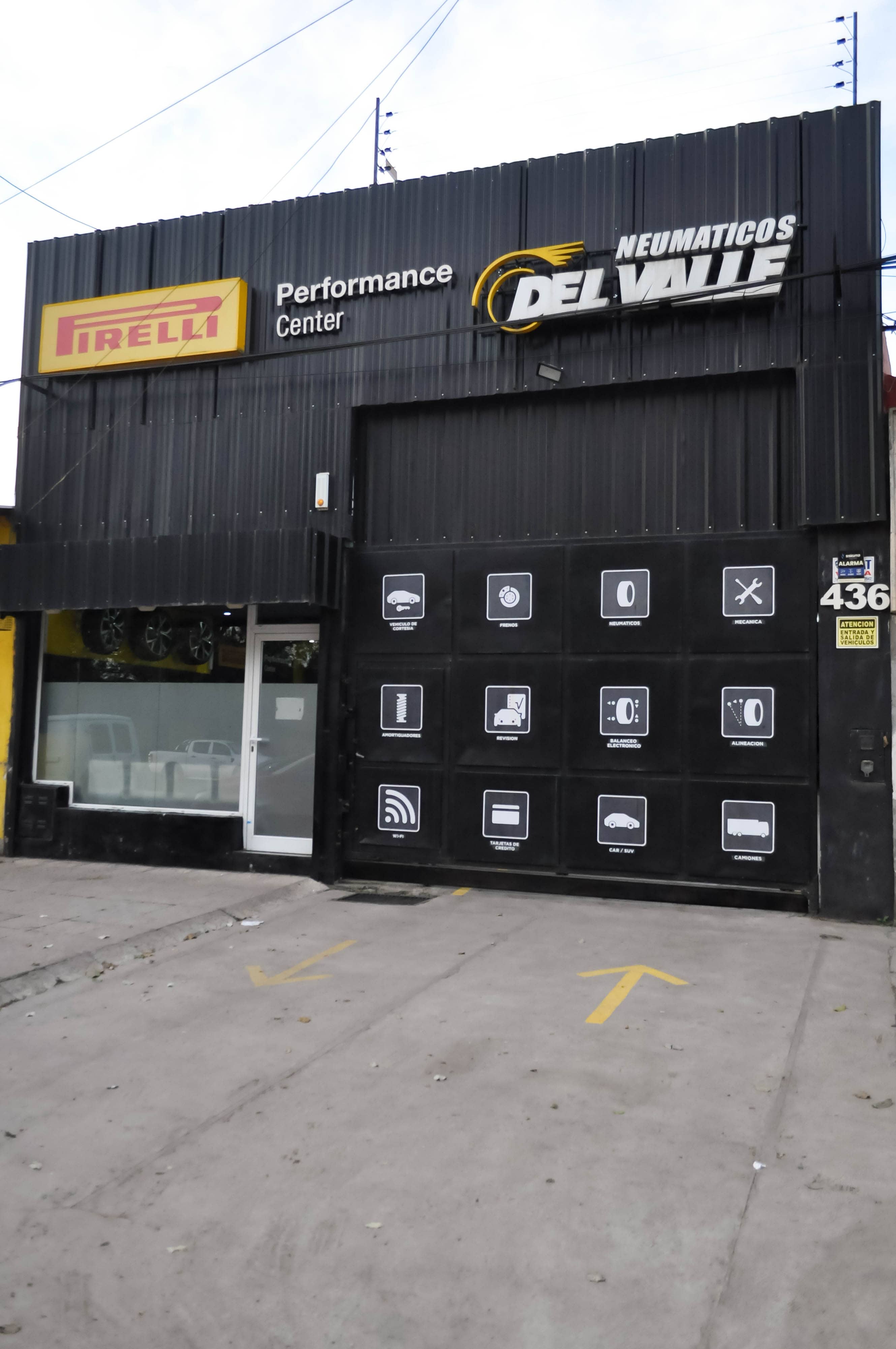 Local Neumáticos del Valle